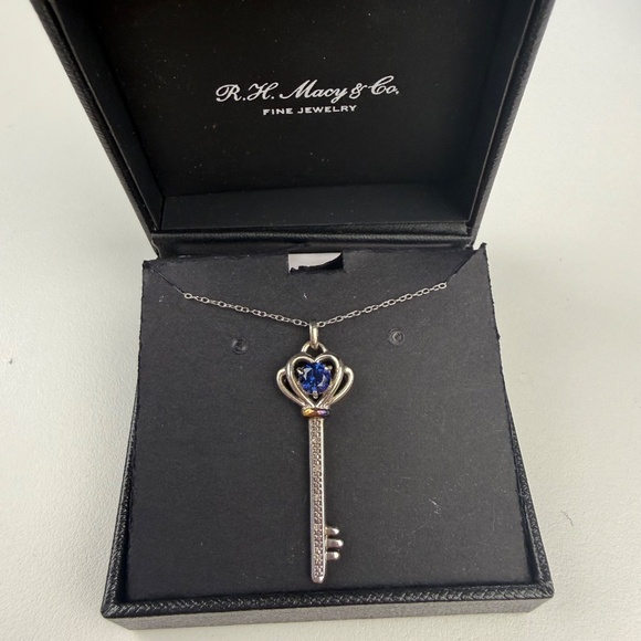 Macys Womens Sterling Silver 10K Gold Lab Grown Garnet Diamond Key Pendant - Picture 6 of 8